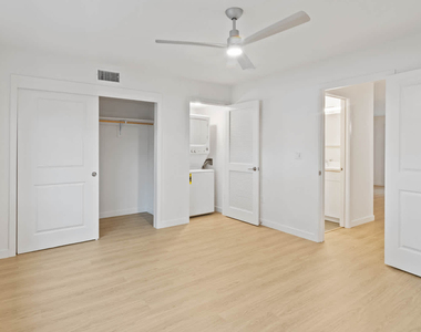 3131 Homestead Road - Photo Thumbnail 46