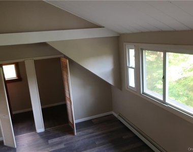 217 Pine Island Turnpike - Photo Thumbnail 9
