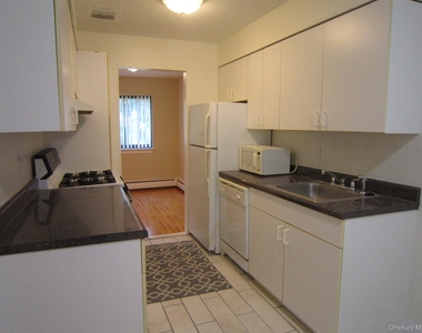 14 Charles Lane - Photo Thumbnail 2
