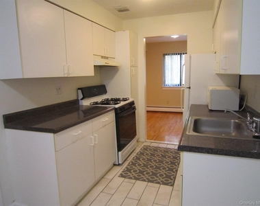 14 Charles Lane - Photo Thumbnail 1