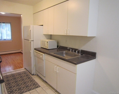 14 Charles Lane - Photo Thumbnail 3