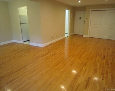 14 Charles Lane - Photo Thumbnail 7
