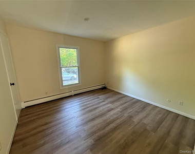 52 Boxbaum Road - Photo Thumbnail 4