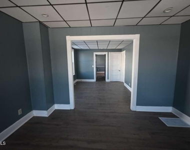 4 Washington Street - Photo Thumbnail 5