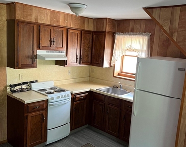 142 Old Loudon Road - Photo Thumbnail 6