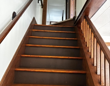 44 S Perry Street - Photo Thumbnail 13