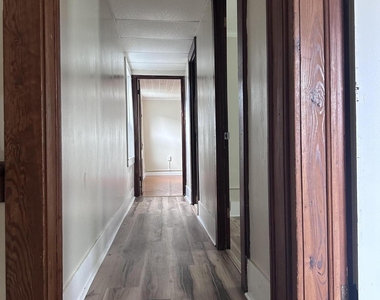 44 S Perry Street - Photo Thumbnail 19