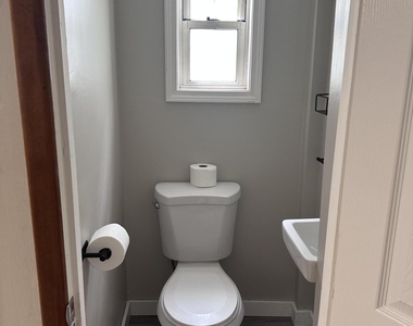 44 S Perry Street - Photo Thumbnail 15