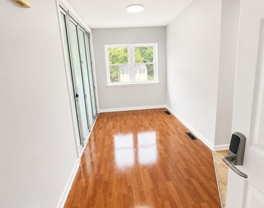 50 Davidson Road - Photo Thumbnail 5