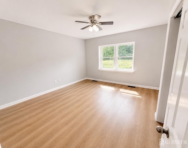 50 Davidson Road - Photo Thumbnail 8