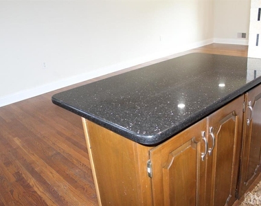 218 Nicholson Avenue - Photo Thumbnail 17