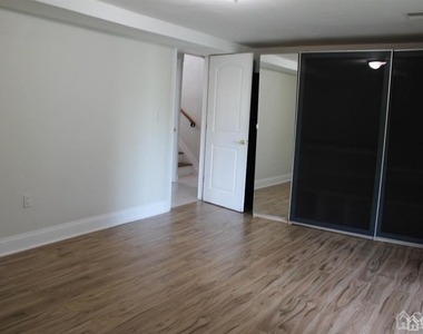 218 Nicholson Avenue - Photo Thumbnail 24