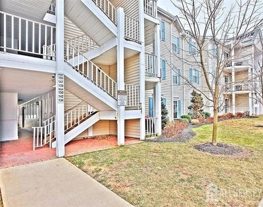 155 Darwin Lane - Photo Thumbnail 12