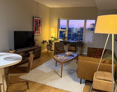 20 Livingston Avenue - Photo Thumbnail 17