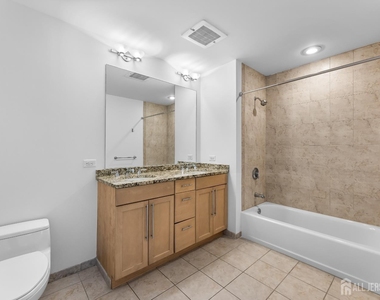 20 Livingston Avenue - Photo Thumbnail 28