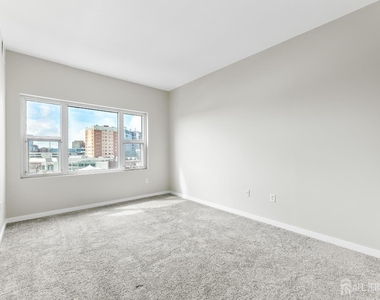 20 Livingston Avenue - Photo Thumbnail 26