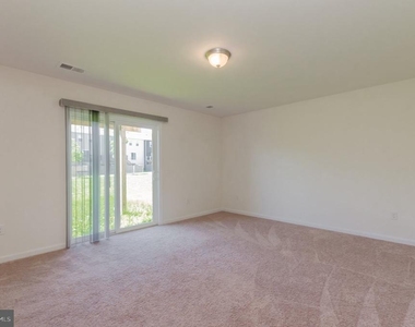 172 Drexel Court - Photo Thumbnail 11