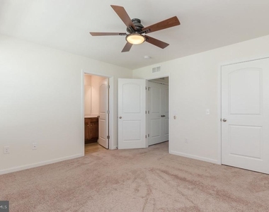 172 Drexel Court - Photo Thumbnail 32