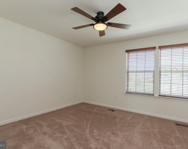 172 Drexel Court - Photo Thumbnail 30