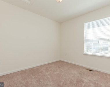 172 Drexel Court - Photo Thumbnail 39