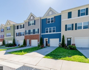172 Drexel Court - Photo Thumbnail 2