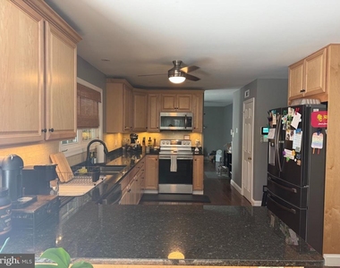 36 Dorothy Lane - Photo Thumbnail 13