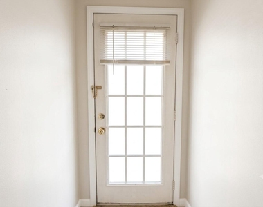 10038 Moxleys Ford Lane - Photo Thumbnail 16