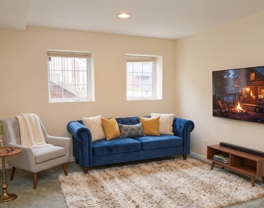 10038 Moxleys Ford Lane - Photo Thumbnail 12