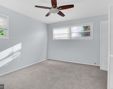 13209 Thornton Drive - Photo Thumbnail 14