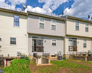 15305 Brazil Circle - Photo Thumbnail 41