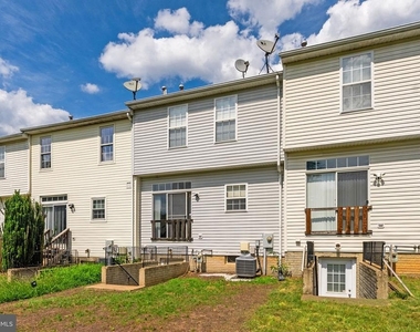 15305 Brazil Circle - Photo Thumbnail 43