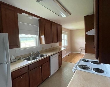 14606 Bristow Road - Photo Thumbnail 16