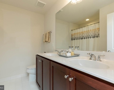 9065 Connor House Road - Photo Thumbnail 16