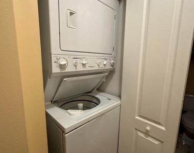 10465 Dylan Place - Photo Thumbnail 12