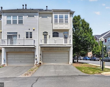14511 Kentish Fire Street - Photo Thumbnail 25