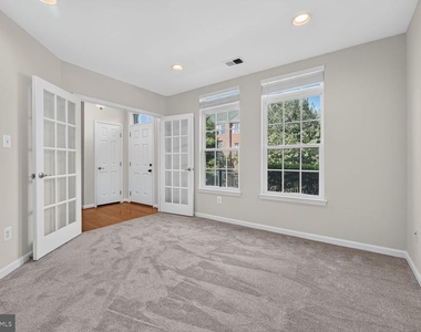 2293 Merseyside Drive - Photo Thumbnail 5