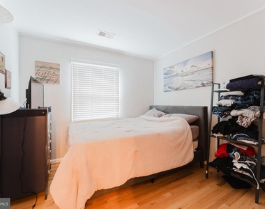 8001 Bethelen Woods Lane - Photo Thumbnail 11