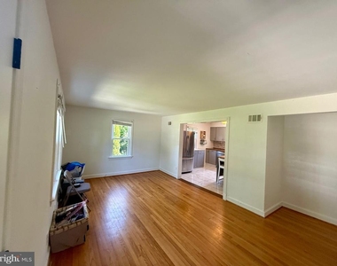 2903 Oak Knoll Drive - Photo Thumbnail 10