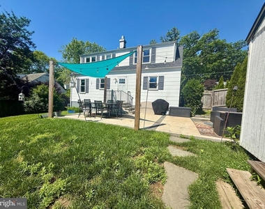 2903 Oak Knoll Drive - Photo Thumbnail 24