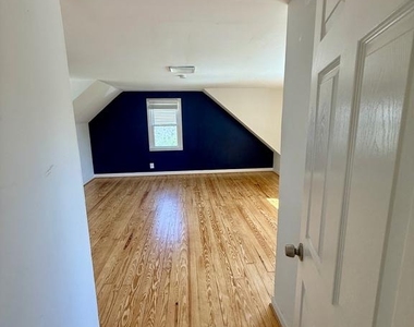 2903 Oak Knoll Drive - Photo Thumbnail 14