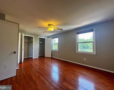 6504 Brookleigh Way - Photo Thumbnail 10