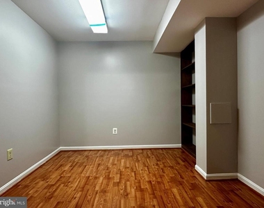6504 Brookleigh Way - Photo Thumbnail 16