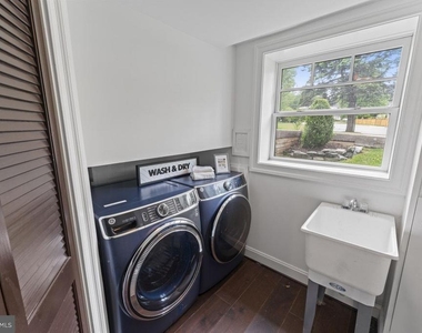 5844 Bermuda Court - Photo Thumbnail 24