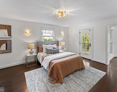 5844 Bermuda Court - Photo Thumbnail 17