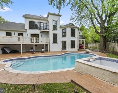 5844 Bermuda Court - Photo Thumbnail 38