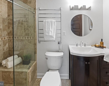 5844 Bermuda Court - Photo Thumbnail 25