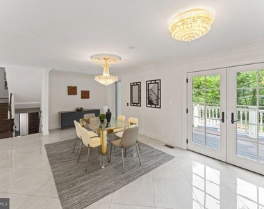 5844 Bermuda Court - Photo Thumbnail 6