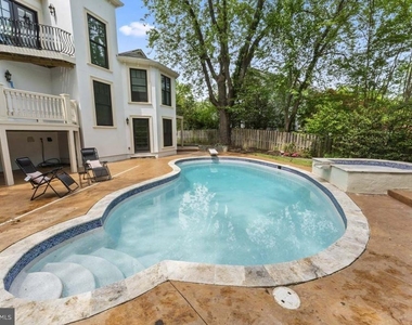 5844 Bermuda Court - Photo Thumbnail 39