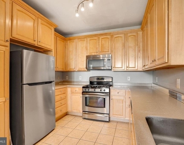 13038 Cabin Creek Road - Photo Thumbnail 11
