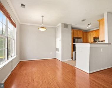 13038 Cabin Creek Road - Photo Thumbnail 7